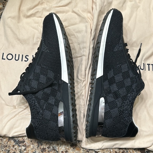 Louis Vuitton sneakers, black, size 11, only worn once. - Picture 8 of 11